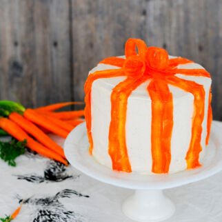 Möhrentorte mit Ingwer Möhrentorte mit Ingwer