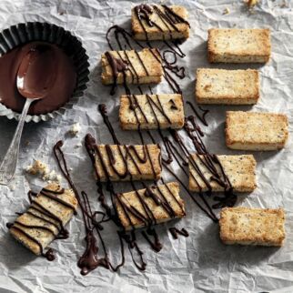 Zebrakonfekt mit Macadamianüssen Zebrakonfekt mit Macadamianüssen