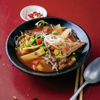 Feurige Glasnudelsuppe Feurige Glasnudelsuppe