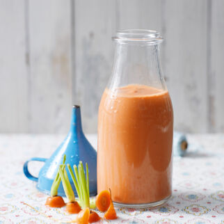 Kakao-Möhren-Smoothie Kakao-Möhren-Smoothie