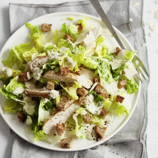 Caesar Salad light mit Hähnchenbrust