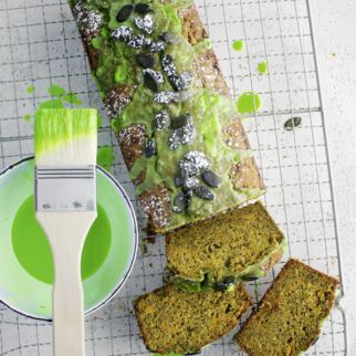 Gr&uuml;ner K&uuml;rbiskuchen