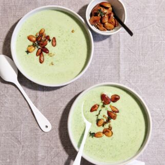 Spinatsuppe mit Bärlauch Spinatsuppe mit Bärlauch