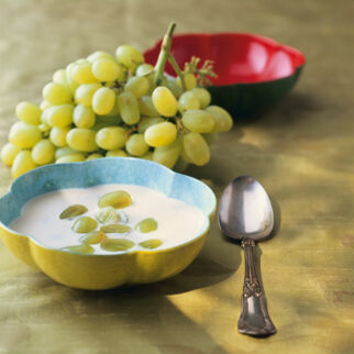 Knoblauch-Mandel-Suppe Knoblauch-Mandel-Suppe