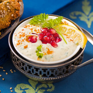 Petersilien-Tahina-Dip