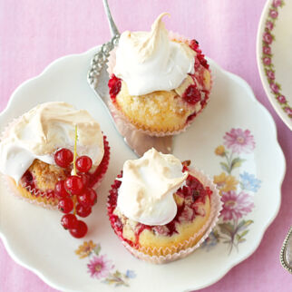 Johannisbeer-Cupcakes