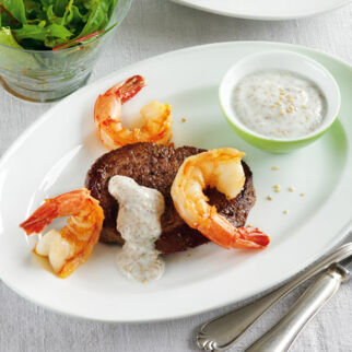 Surf & Turf mit Sesamjoghurt Surf & Turf mit Sesamjoghurt