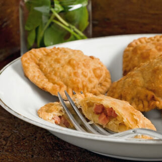 Tirteln mit Sauerkrautfüllung Tirteln mit Sauerkrautfüllung