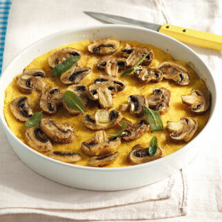 Polenta-Schnitten mit Pilzen Polenta-Schnitten mit Pilzen