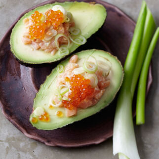 Lachstatar mit Avocado Lachstatar mit Avocado