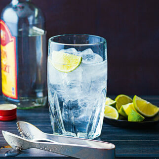Gin & Tonic Gin & Tonic