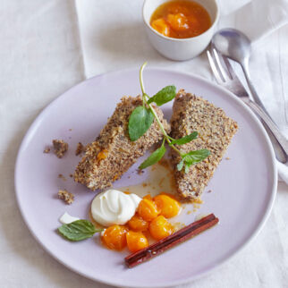 Mohn-Amaranth-Pudding mit Physaliskompott Mohn-Amaranth-Pudding mit Physaliskompott