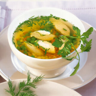 Erbsen-Petersilien-Suppe