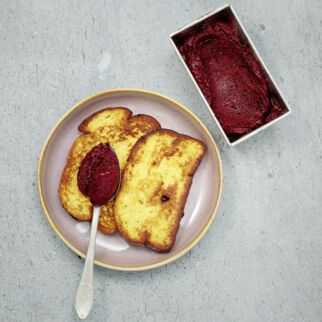 French Toast mit Fruchtsorbet French Toast mit Fruchtsorbet