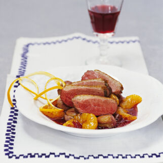 Entenbrust auf Maronen-Mandarinen-Sauce Entenbrust auf Maronen-Mandarinen-Sauce