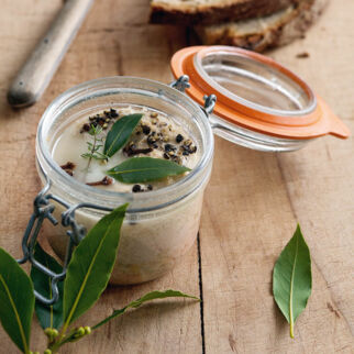 Schweine-Rillettes mit Lorbeer Schweine-Rillettes mit Lorbeer
