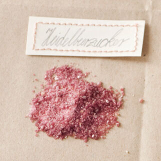 Heidelbeerzucker (ergibt etwa 50 g, für das Finish von Desserts und Obstsalat) Heidelbeerzucker (ergibt etwa 50 g, für das Finish von Desserts und Obstsalat)