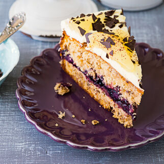 Walnuss-Holundertorte Walnuss-Holundertorte