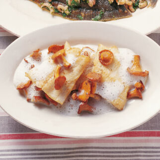 Felchen mit Pfifferlingen in Weinsauce Felchen mit Pfifferlingen in Weinsauce