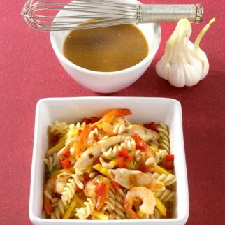 Nudelsalat mit Mangodressing