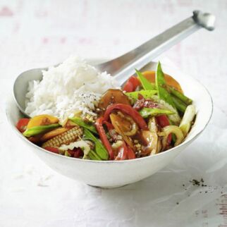 Reis mit Thai-Gemüse