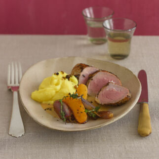 Schweinefilet mit Wacholder-Apfel-Sauce Schweinefilet mit Wacholder-Apfel-Sauce