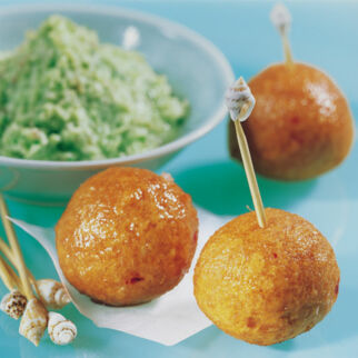 Linsenb&auml;llchen mit Kokosnuss-Chutney