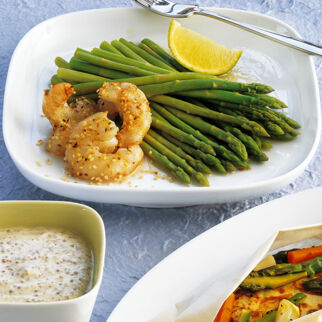 Thai-Spargel mit Garnelen Thai-Spargel mit Garnelen