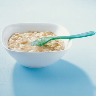 Grießbrei mit Banane Grießbrei mit Banane