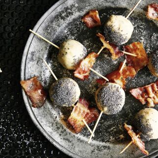 Breadpops mit Gorgonzolaund Mohn Breadpops mit Gorgonzolaund Mohn