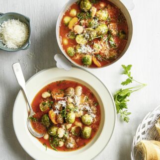 Winter-Minestrone mit Maronen Winter-Minestrone mit Maronen