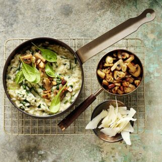 Spinatrisotto mit Nusspilzen Spinatrisotto mit Nusspilzen