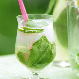 Holunderblütensirup-Cocktail Holunderblütensirup-Cocktail