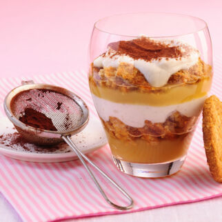 Quarkcreme mit Apfelmus Quarkcreme mit Apfelmus