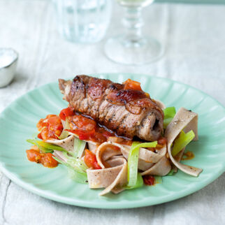 Kalbfleischröllchen in Tomatensauce Kalbfleischröllchen in Tomatensauce