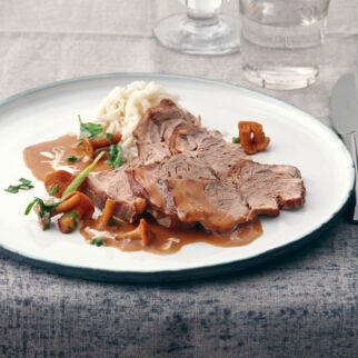 Kalbsschulter mit Proseccosauce Kalbsschulter mit Proseccosauce