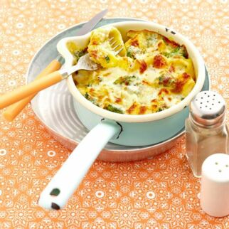Überbackene Tortellini Überbackene Tortellini