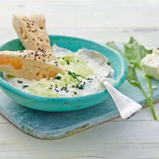 Bärlauch-Zaziki mit Feta Bärlauch-Zaziki mit Feta