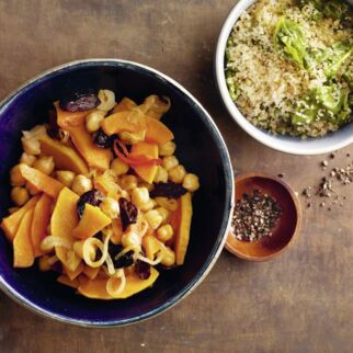 Geröstete Quinoa mit Schmorkürbis