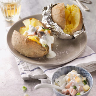 Folienkartoffeln mit Matjes-Schmand Folienkartoffeln mit Matjes-Schmand