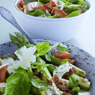 Spinatsalat mit Erdbeeren Spinatsalat mit Erdbeeren