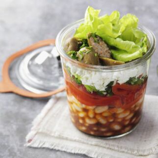 Paprika-Bohnen-Salat mit Feta Paprika-Bohnen-Salat mit Feta