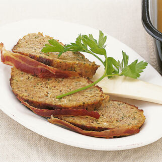 Hackbraten aus dem Ofen Hackbraten aus dem Ofen