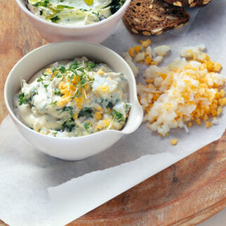 Kressequark mit gehacktem Ei Kressequark mit gehacktem Ei