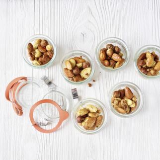 Geröstete Asia-Nüsse Geröstete Asia-Nüsse