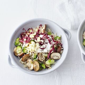 Brokkolipilaw mit Pilzen Brokkolipilaw mit Pilzen