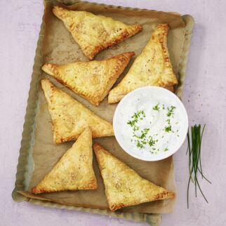 Blätterteigecken mit Gemüse Blätterteigecken mit Gemüse