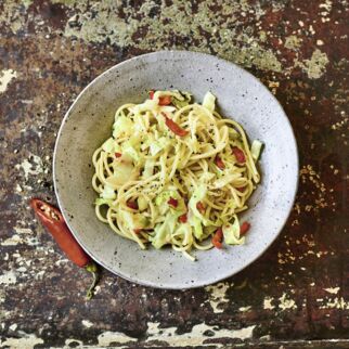 Spaghetti-Spitzkohl-Salat Spaghetti-Spitzkohl-Salat