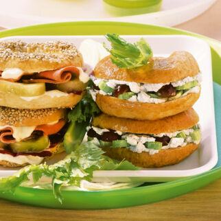 Roggen-Bagels mit Bluecheese Roggen-Bagels mit Bluecheese