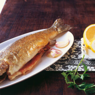 Forelle mit Schinken Forelle mit Schinken